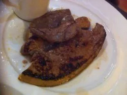 Foie de veau à la lyonnaise
