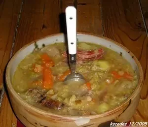 Garbure béarnaise