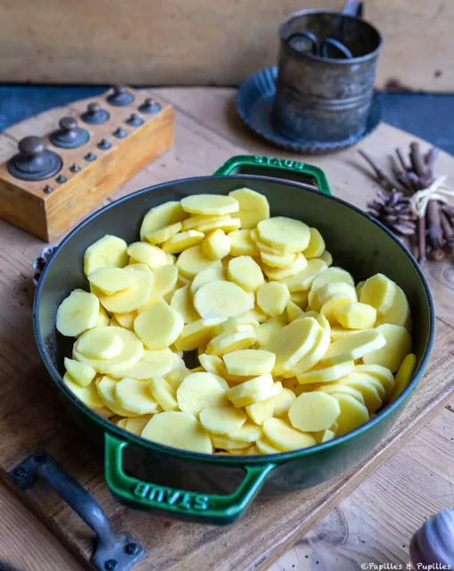 Pommes de terre dans la sauteuse
